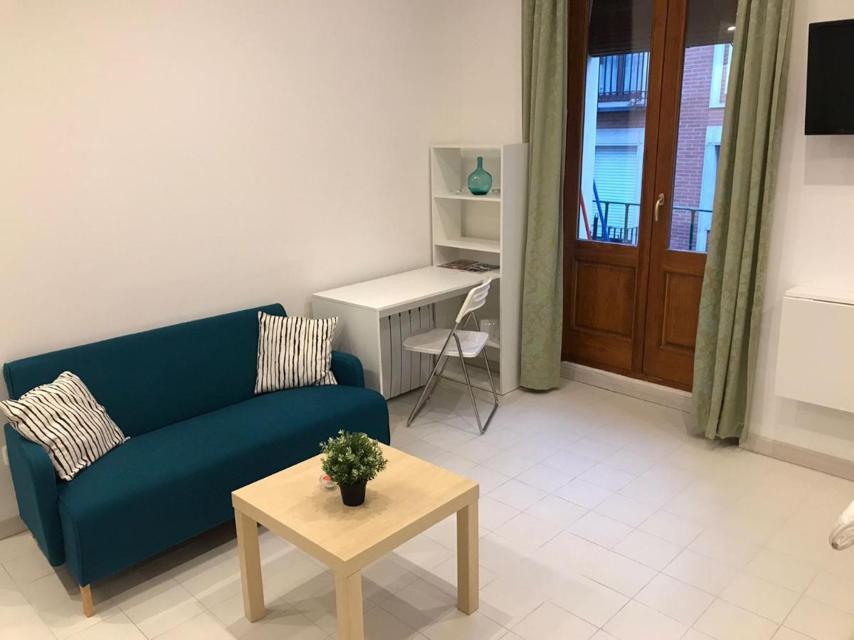 Un Genial Estudio En El Barrio Las Cortes Madryt Zewnętrze zdjęcie
